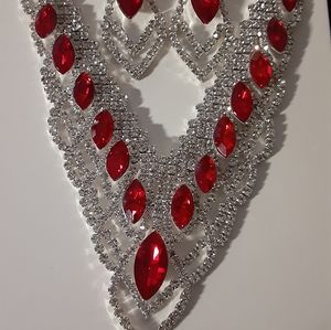 Rhinestone necklace set